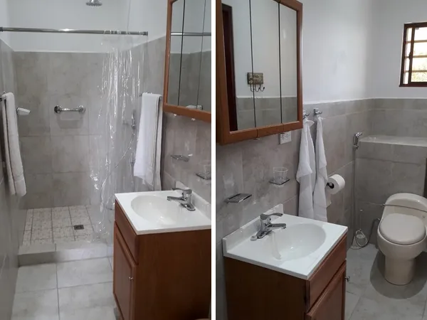 Bathroom with shower, washbasin and toilet